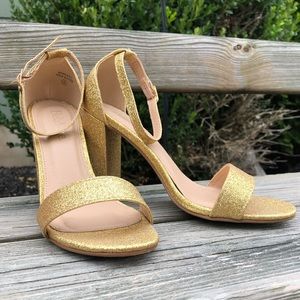Bella Marie Gold Glitter Heels